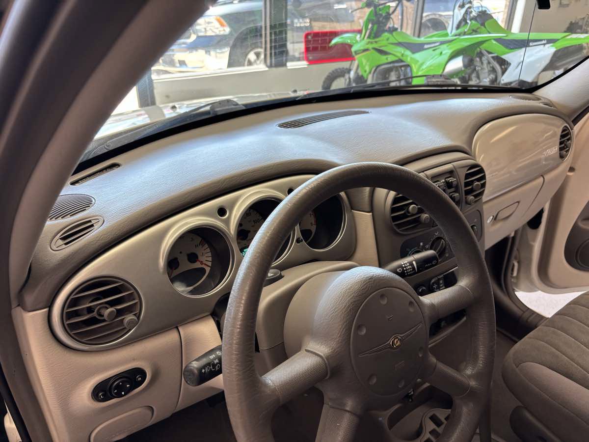 Used 2002 Chrysler PT Cruiser Touring image 13