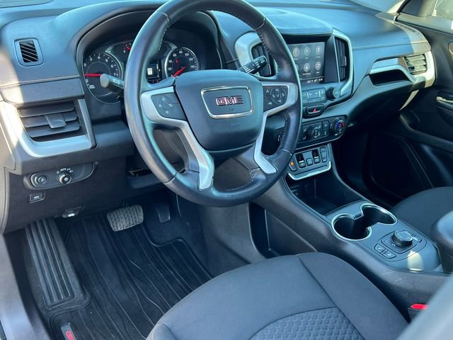 Used 2018 GMC Terrain SLE w/ Driver Convenience Package AWD/4WD image 17
