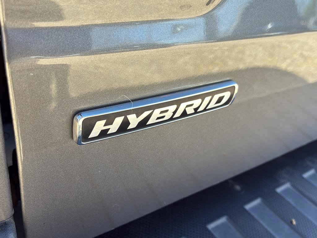 Used 2023 Ford Maverick XL FWD image 34