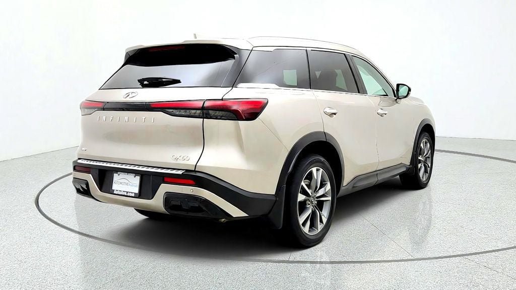 Used 2023 INFINITI QX60 Luxe AWD/4WD image 5