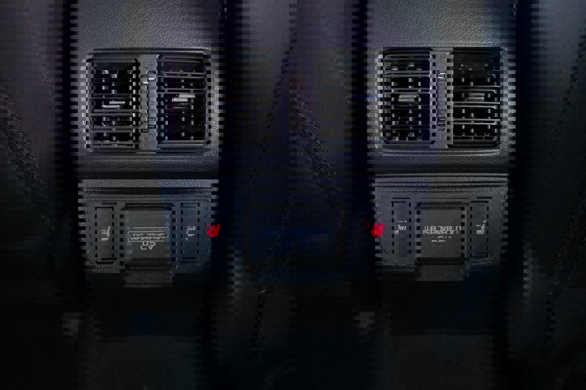 Used 2018 Subaru Outback 3.6R Limited w/ Popular Package #2 image 31