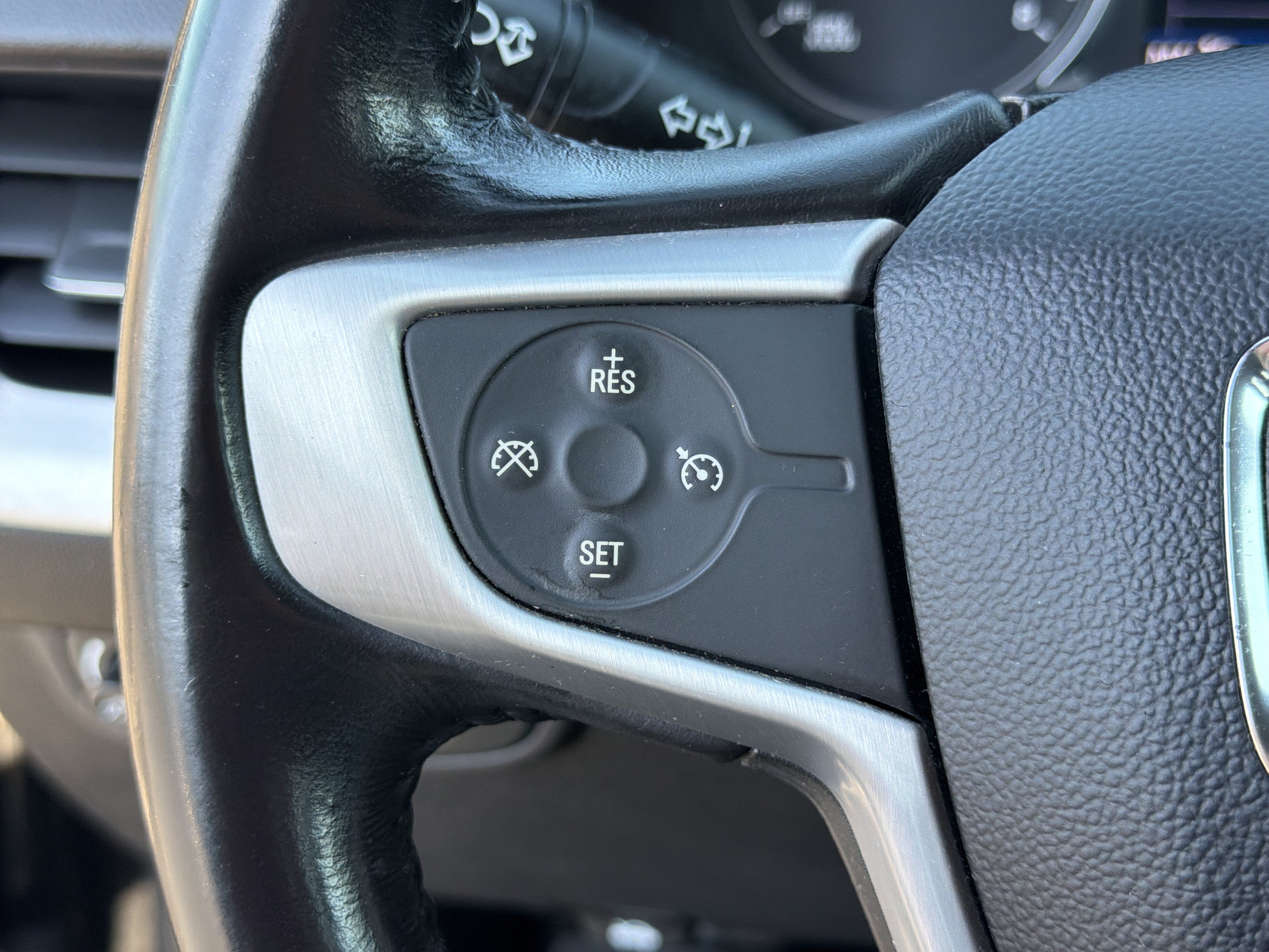 Used 2019 GMC Terrain SLE w/ Driver Convenience Package AWD/4WD image 19