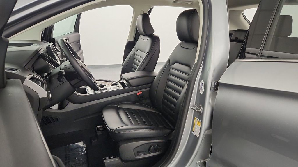 Used 2022 Ford Edge SEL w/ Convenience Package AWD/4WD image 14