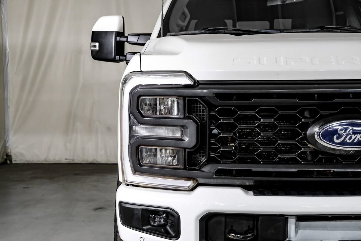 Used 2023 Ford F350 Lariat w/ Lariat Ultimate Package AWD/4WD image 41