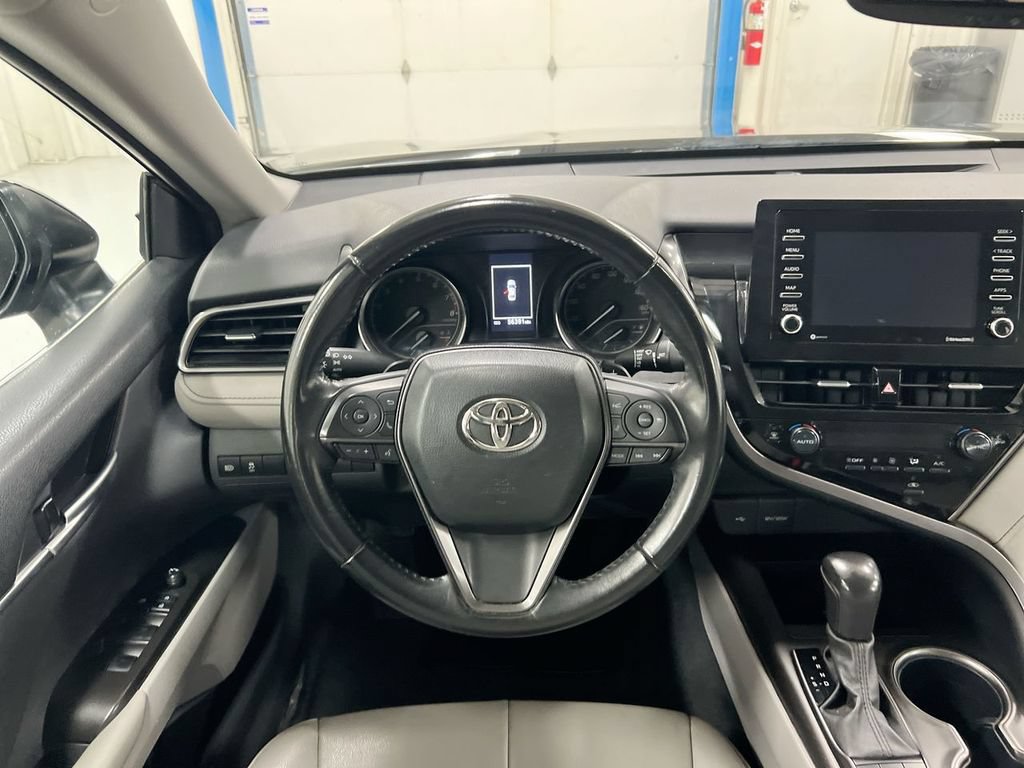 Used 2024 Toyota Camry SE w/ Convenience Package FWD image 11