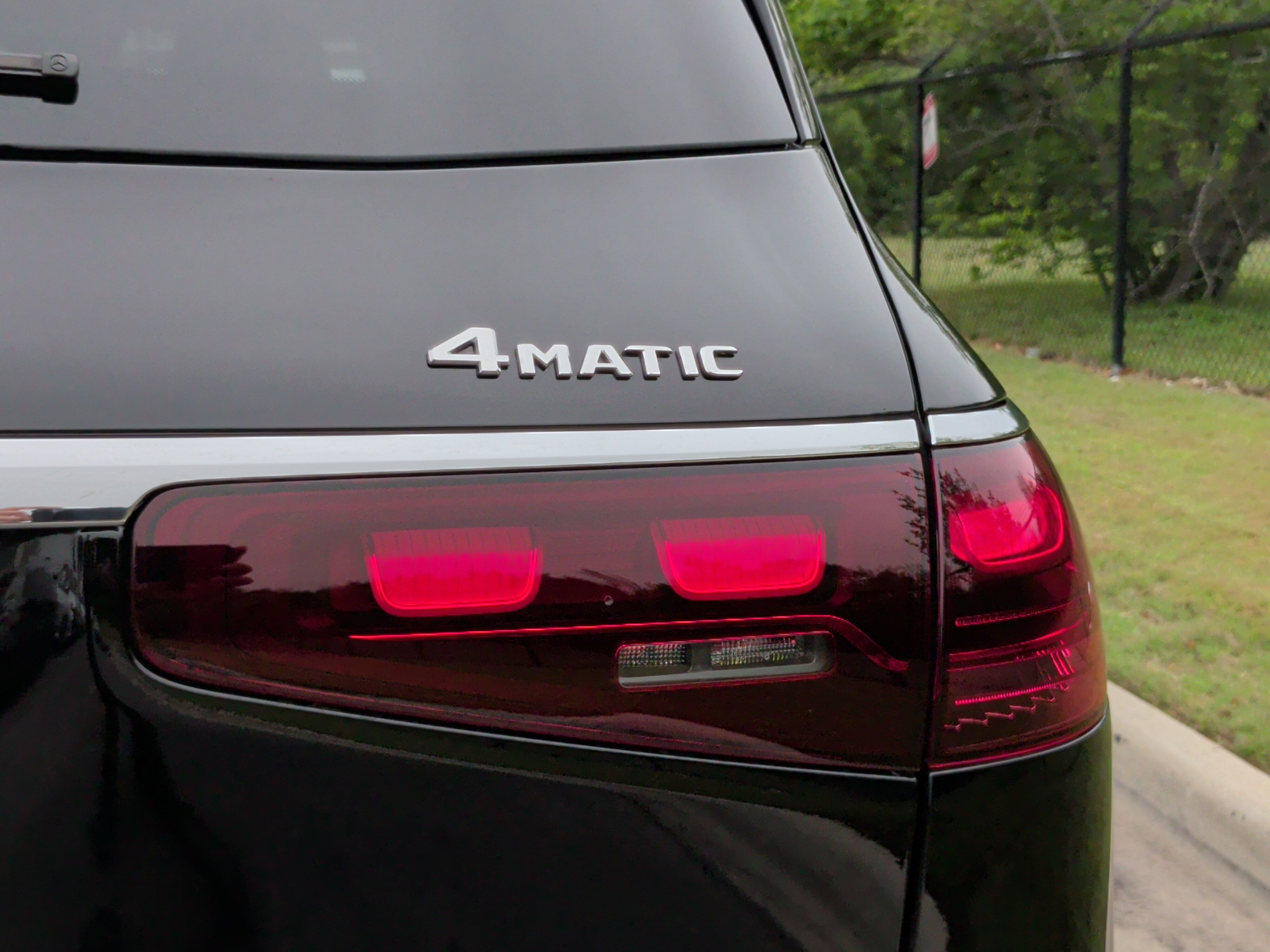 Used 2026 Mercedes-Benz GLS 450 4MATIC image 12