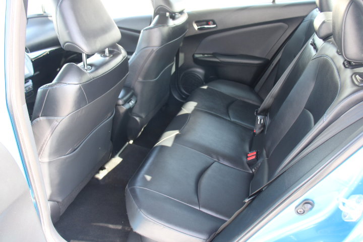 Certified 2022 Toyota Prius Limited image 14