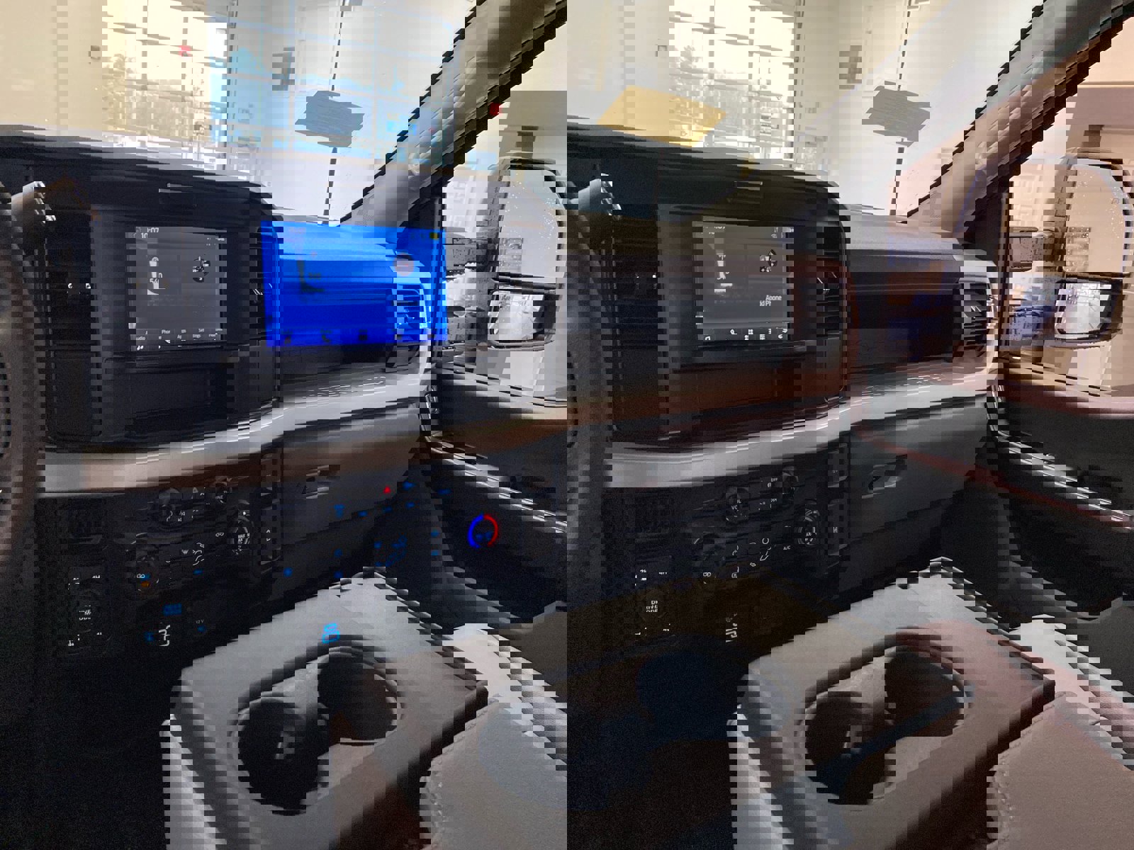 New 2026 Ford F250 XL w/ XL Chrome Package image 15