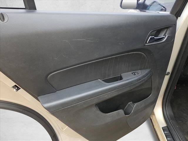 Used 2012 Chevrolet Equinox LS FWD image 9