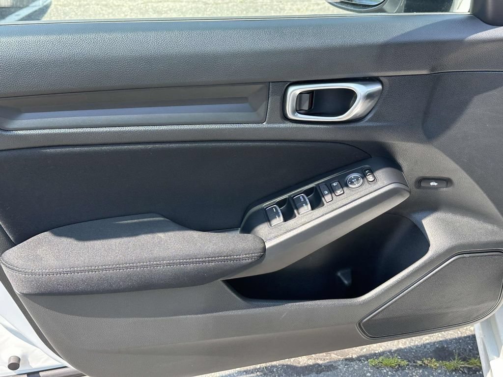 Certified 2025 Honda Civic Sport image 14