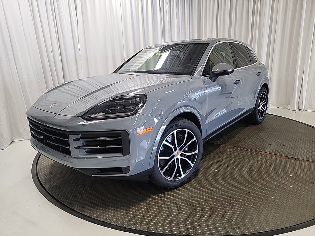 New 2025 Porsche Cayenne