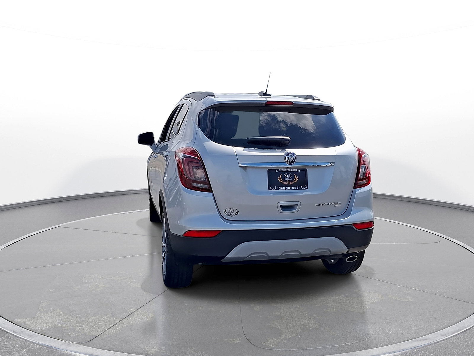 Used 2021 Buick Encore Preferred AWD/4WD image 7