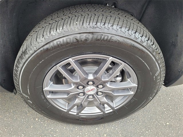 Used 2025 GMC Acadia Elevation image 25