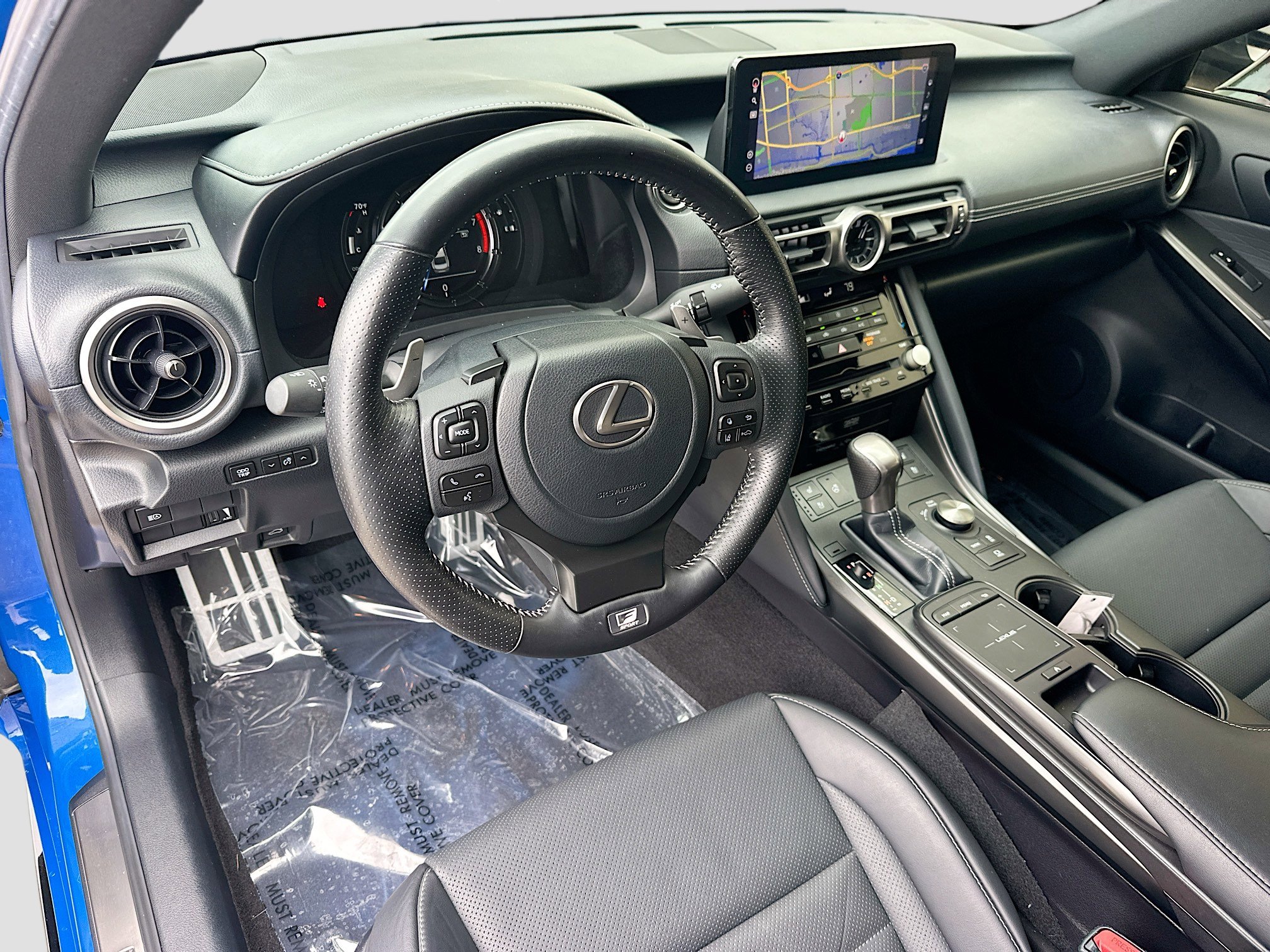 Used 2021 Lexus IS 350 F Sport RWD image 9