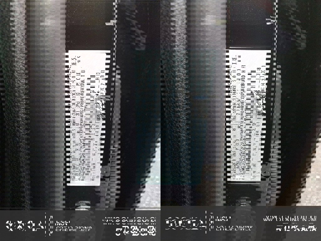 Certified 2024 Lincoln Corsair AWD image 25