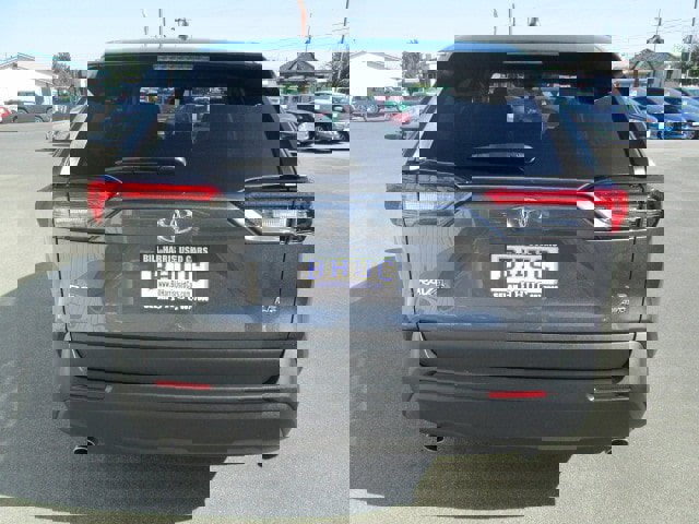 Used 2024 Toyota RAV4 LE image 5