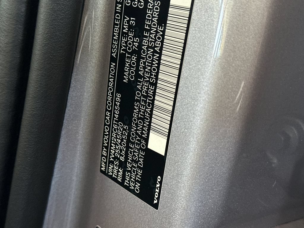 New 2026 Volvo XC60 B5 Plus AWD/4WD image 28