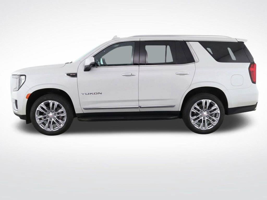 Certified 2023 GMC Yukon SLT w/ SLT Luxury Package AWD/4WD image 34