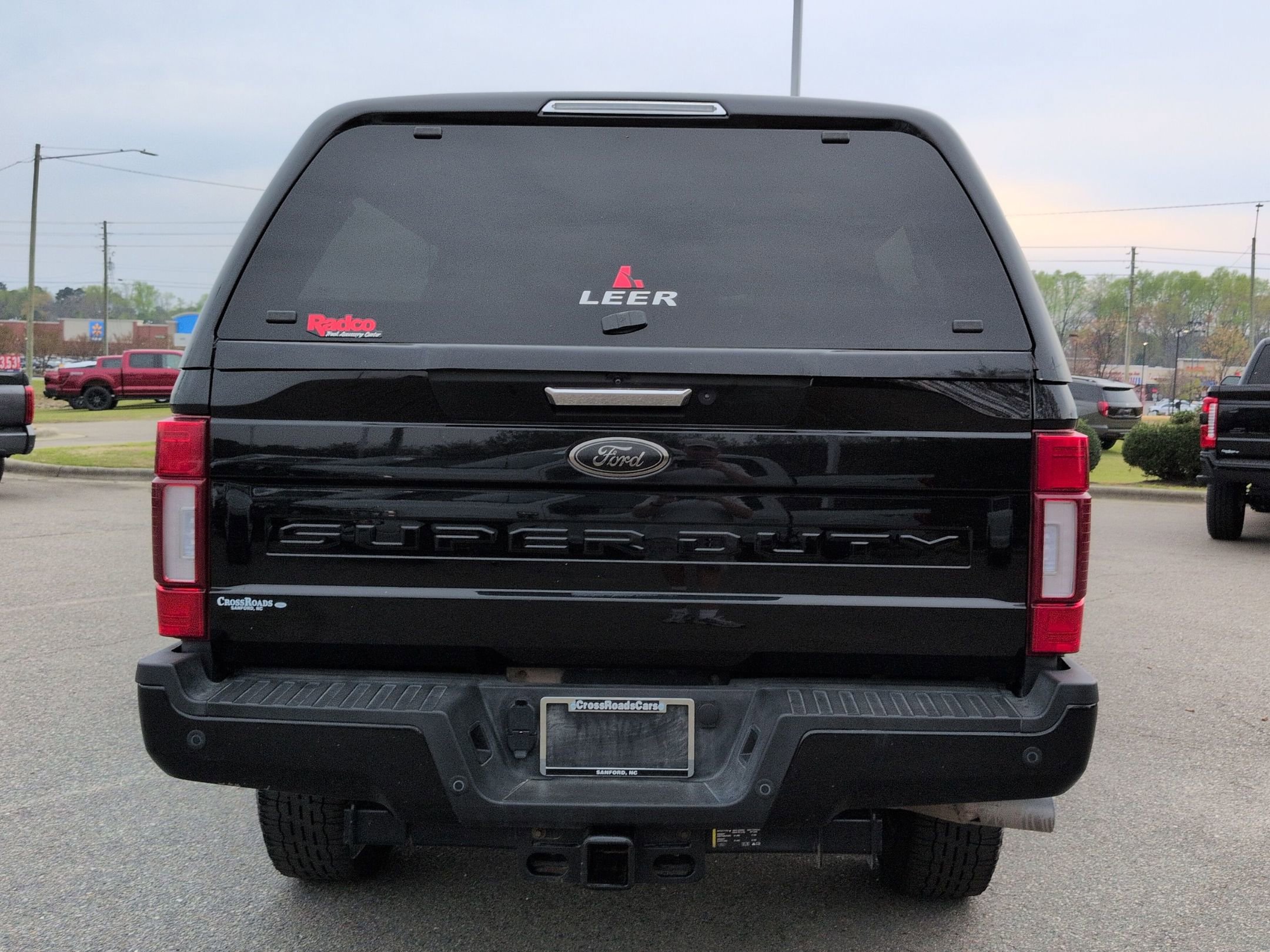 Certified 2022 Ford F350 Lariat w/ Black Appearance Package image 7