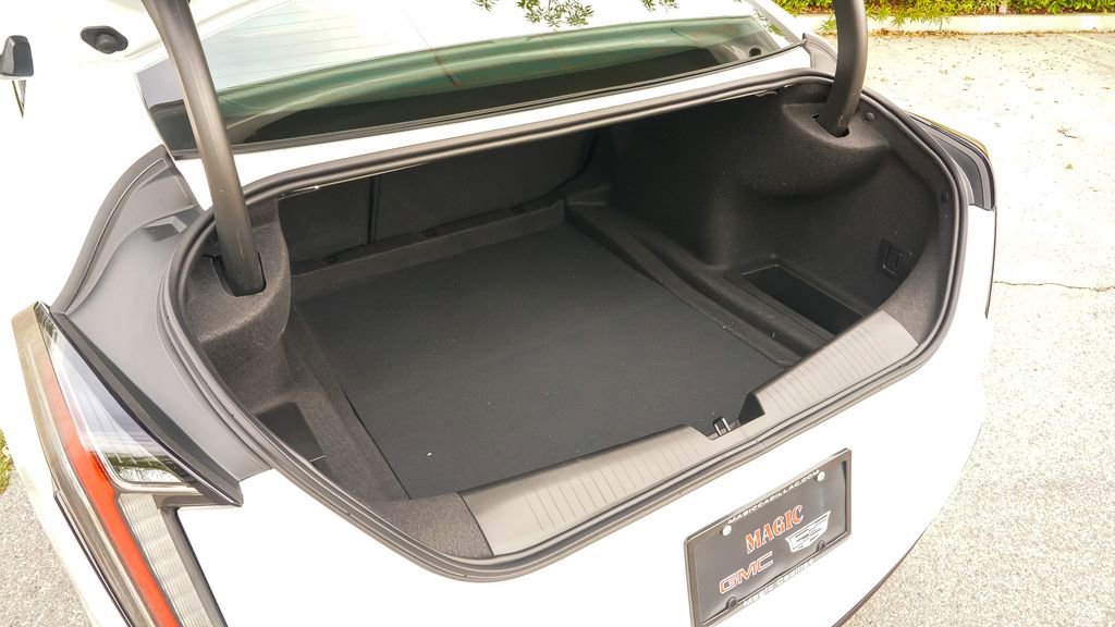 New 2026 Cadillac CT4 V image 11