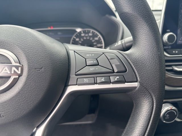 Used 2023 Nissan Altima 2.5 SV FWD image 13