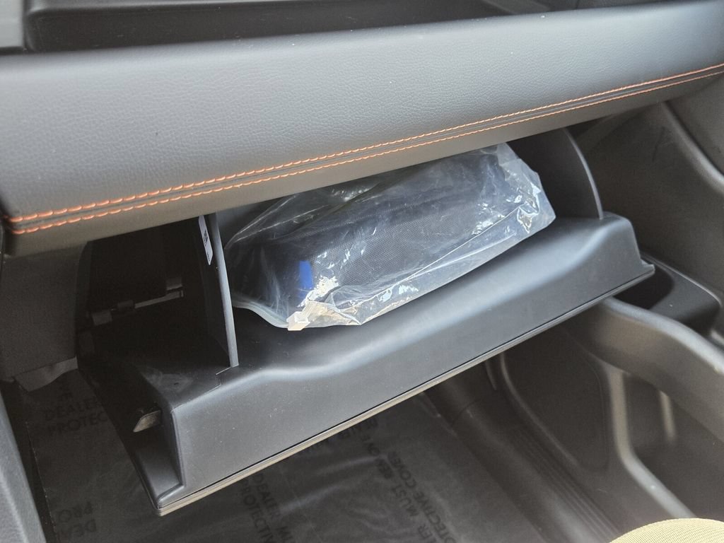 Certified 2025 Honda Pilot Sport image 20