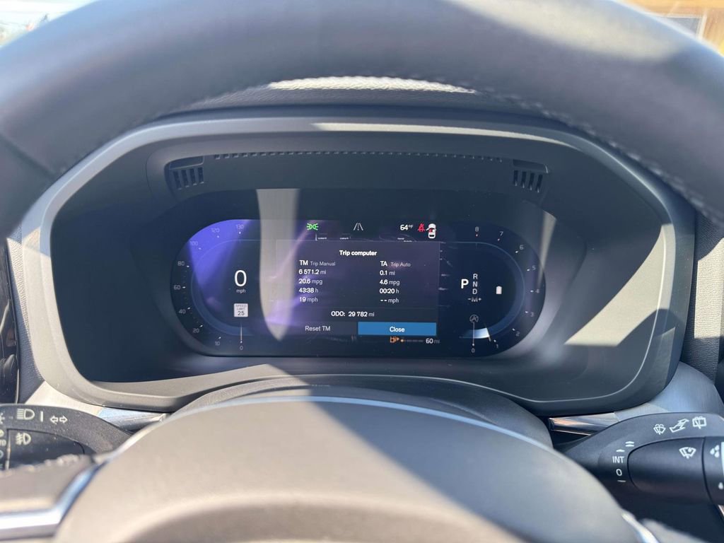 Used 2023 Volvo XC60 B5 Core w/ Climate Package image 23