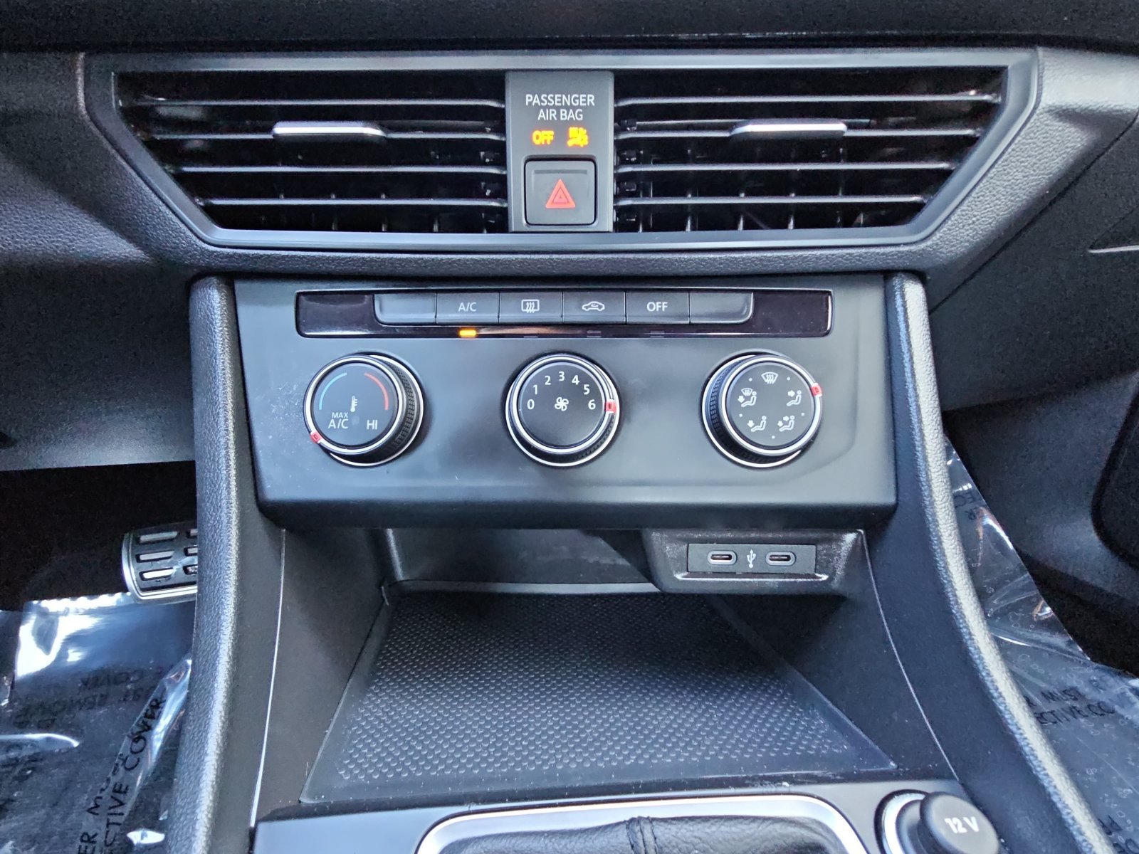 Used 2023 Volkswagen Jetta Sport FWD image 22