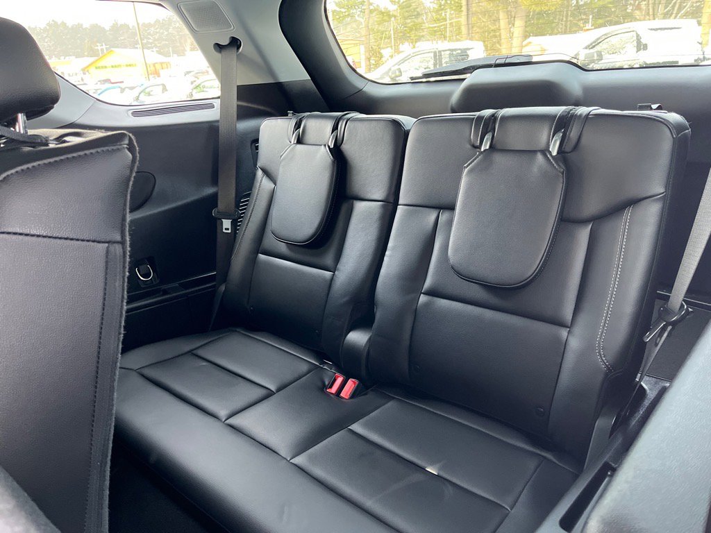 Used 2022 Ford Explorer Limited w/ Equipment Group 301A image 12