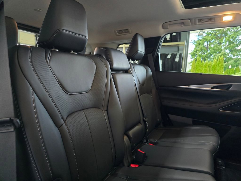 New 2026 INFINITI QX60 Luxe image 28