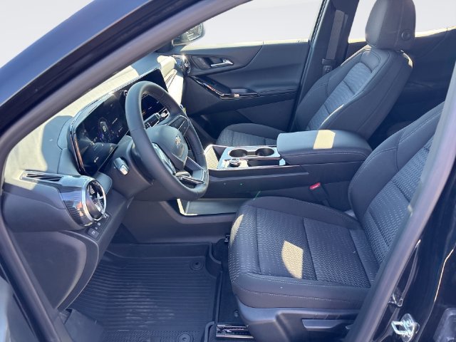 New 2027 Chevrolet Equinox LT FWD image 11