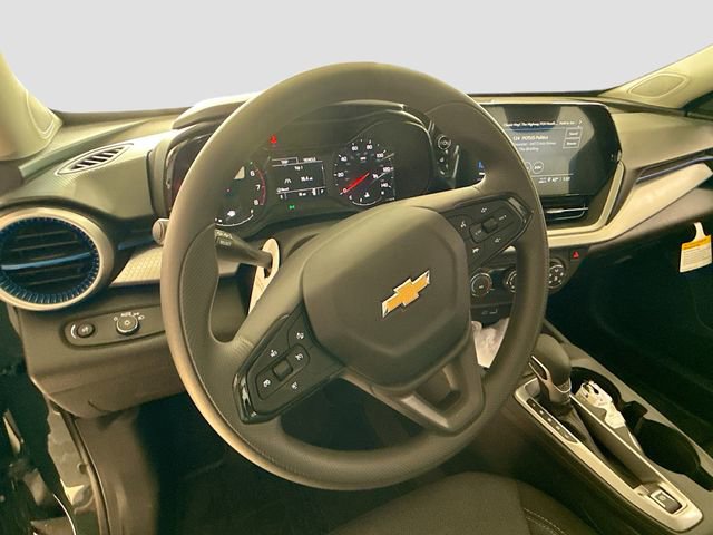 New 2026 Chevrolet Trax LS image 12
