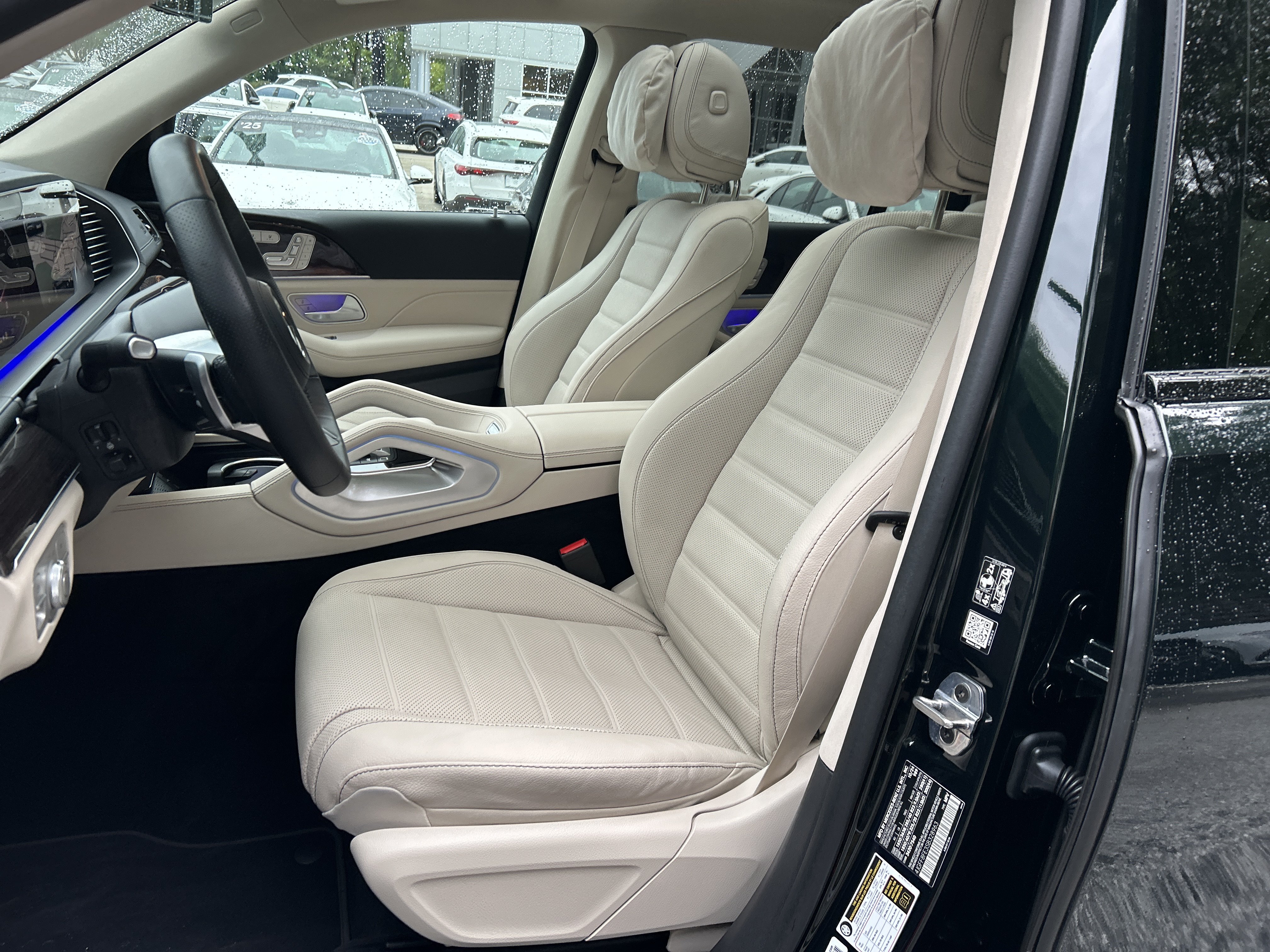 Certified 2025 Mercedes-Benz GLS 580 4MATIC image 27
