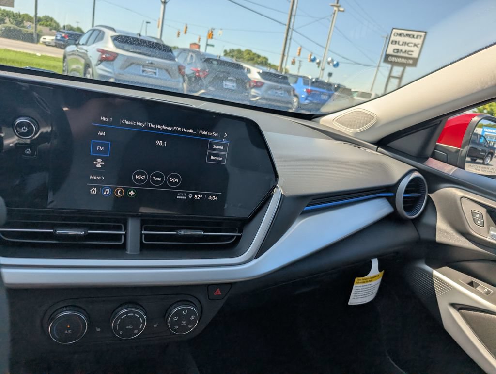 New 2026 Chevrolet Trax LS w/ LS Convenience Package FWD image 19