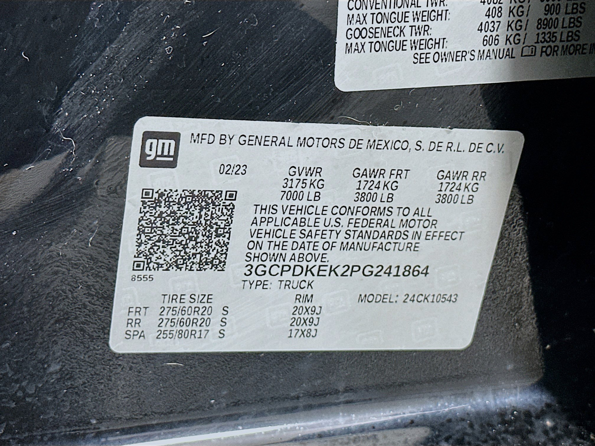 Used 2023 Chevrolet Silverado 1500 LT AWD/4WD image 12