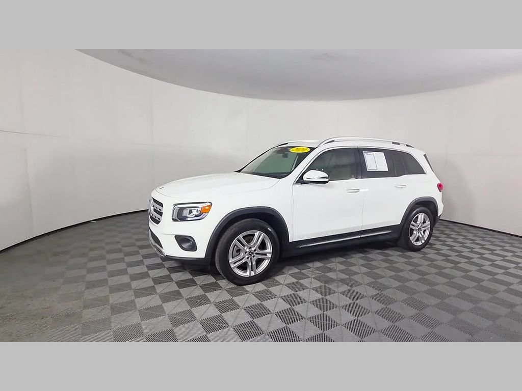 Used 2020 Mercedes-Benz GLB 250 image 48