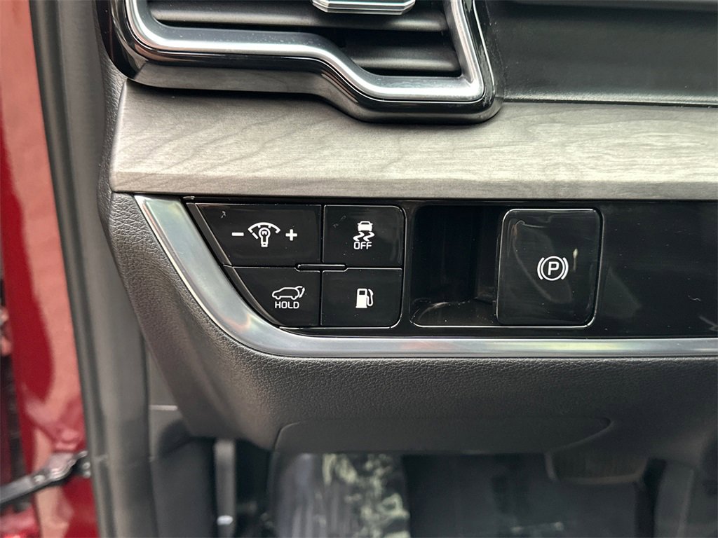 Certified 2023 Kia Sportage X-Line image 26