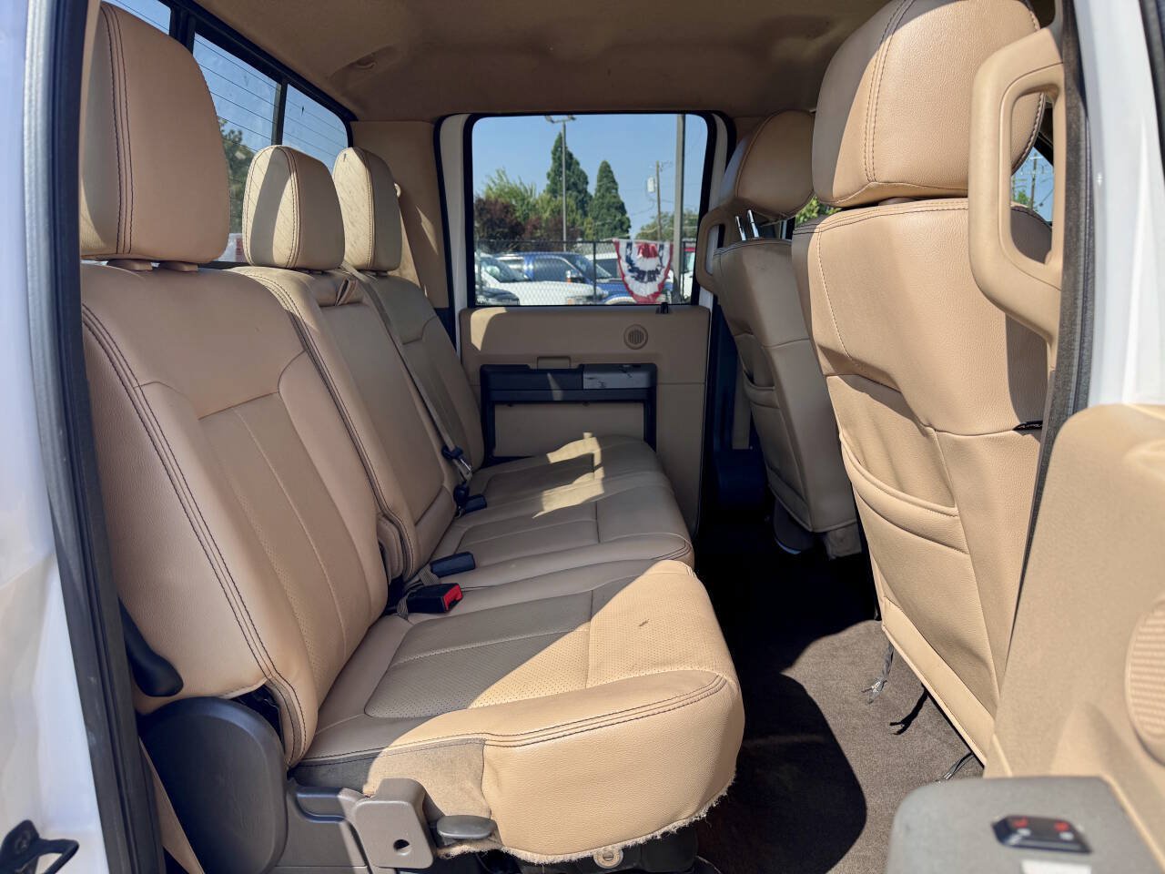 Used 2016 Ford F350 Lariat AWD/4WD image 8