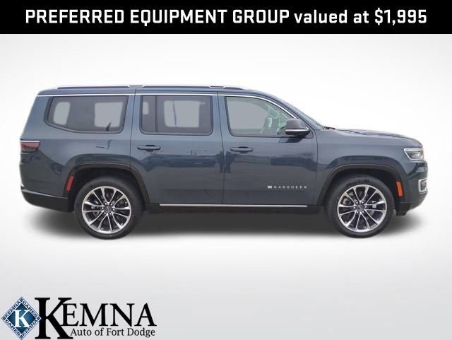 Used 2023 Jeep Wagoneer Series III w/ Premium Group I image 2