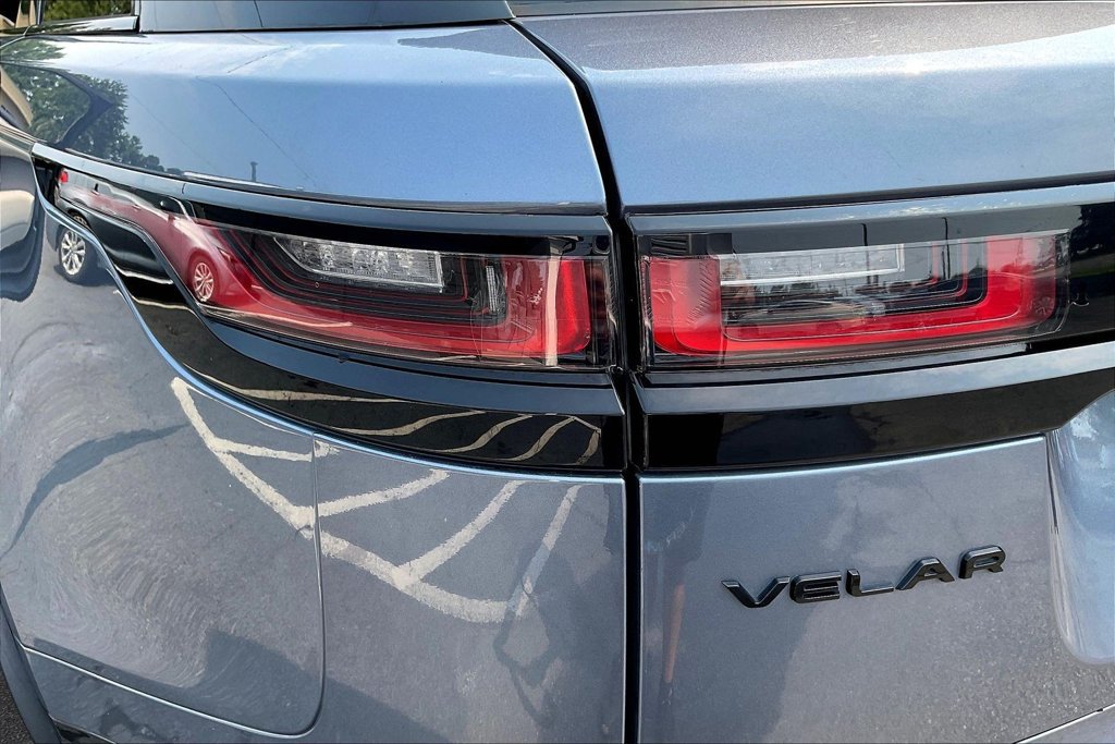 Used 2022 Land Rover Range Rover Velar R-Dynamic S AWD/4WD image 22