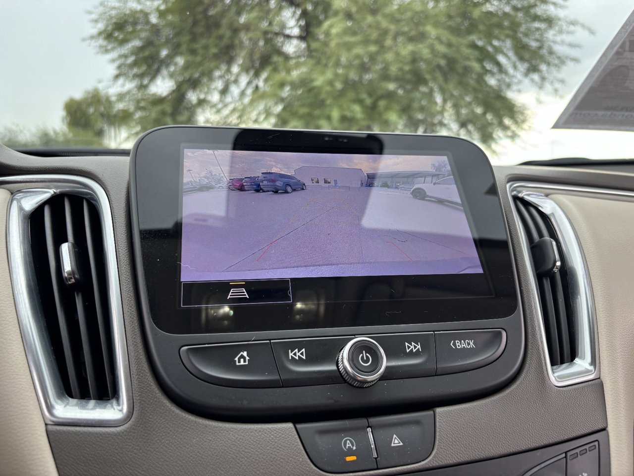 Used 2023 Chevrolet Malibu LT w/ LPO, Floor Liner Package FWD image 21