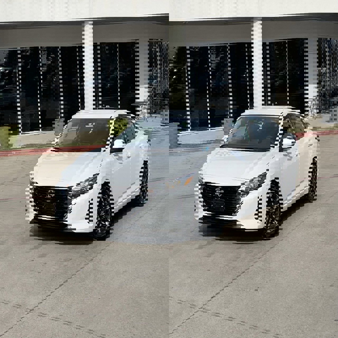 Used 2024 Nissan Sentra SV image 9