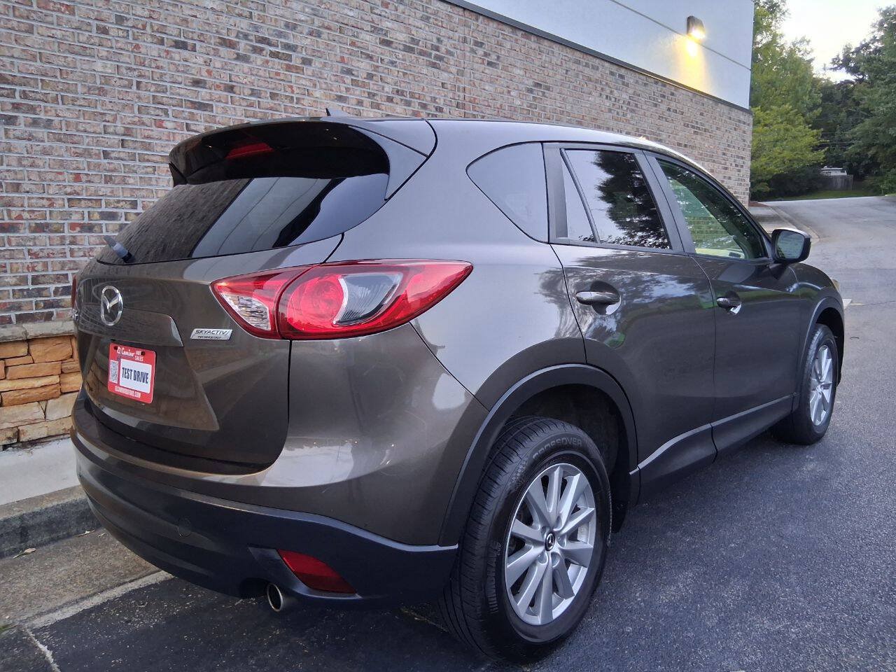 Used 2016 MAZDA CX-5 Touring FWD image 5