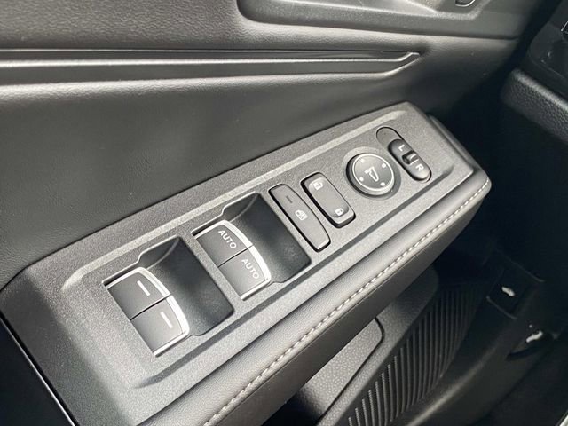 Certified 2025 Honda Accord Sport image 25