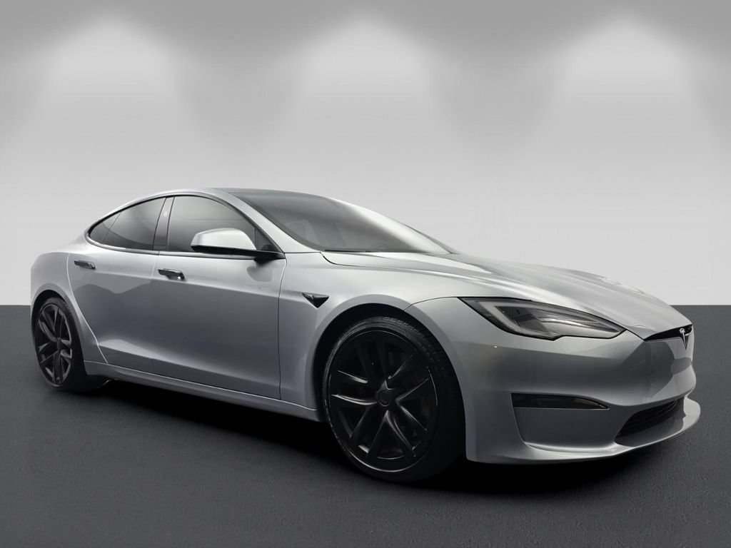 Used 2024 Tesla Model S AWD/4WD video 1