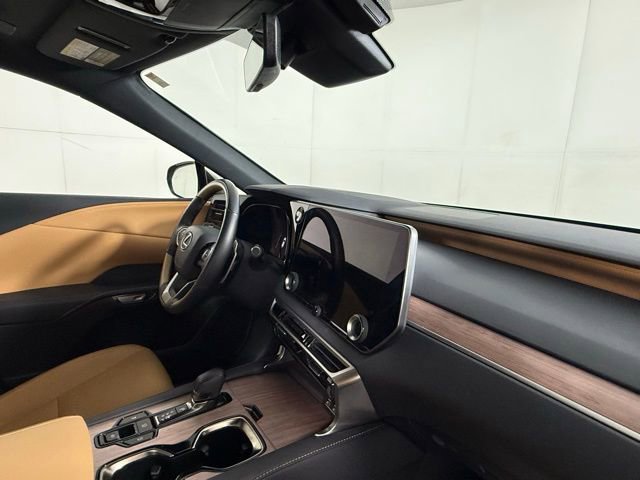 Used 2025 Lexus RX 350 Premium w/ Accessory Package (Z1) image 34