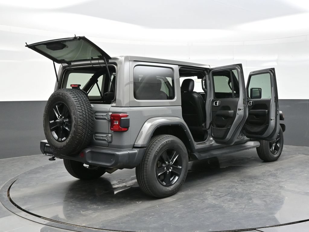 Used 2023 Jeep Wrangler Unlimited Sahara AWD/4WD image 47