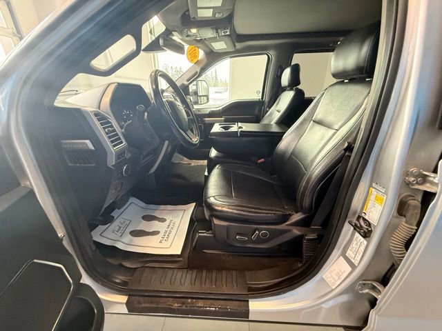 Used 2017 Ford F350 Lariat w/ Lariat Ultimate Package image 11