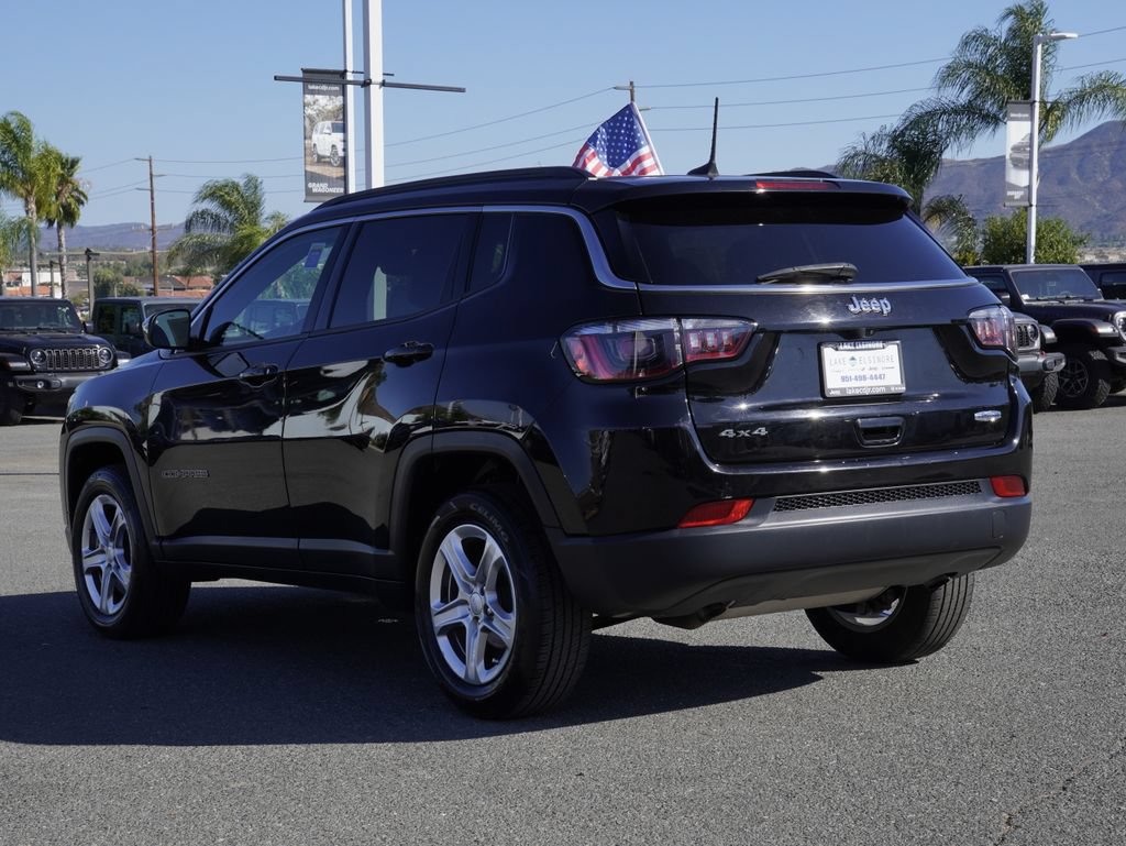 Certified 2024 Jeep Compass Latitude AWD/4WD image 6