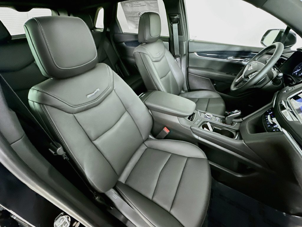New 2026 Cadillac XT5 Premium Luxury w/ Driver Assist Package AWD/4WD image 37